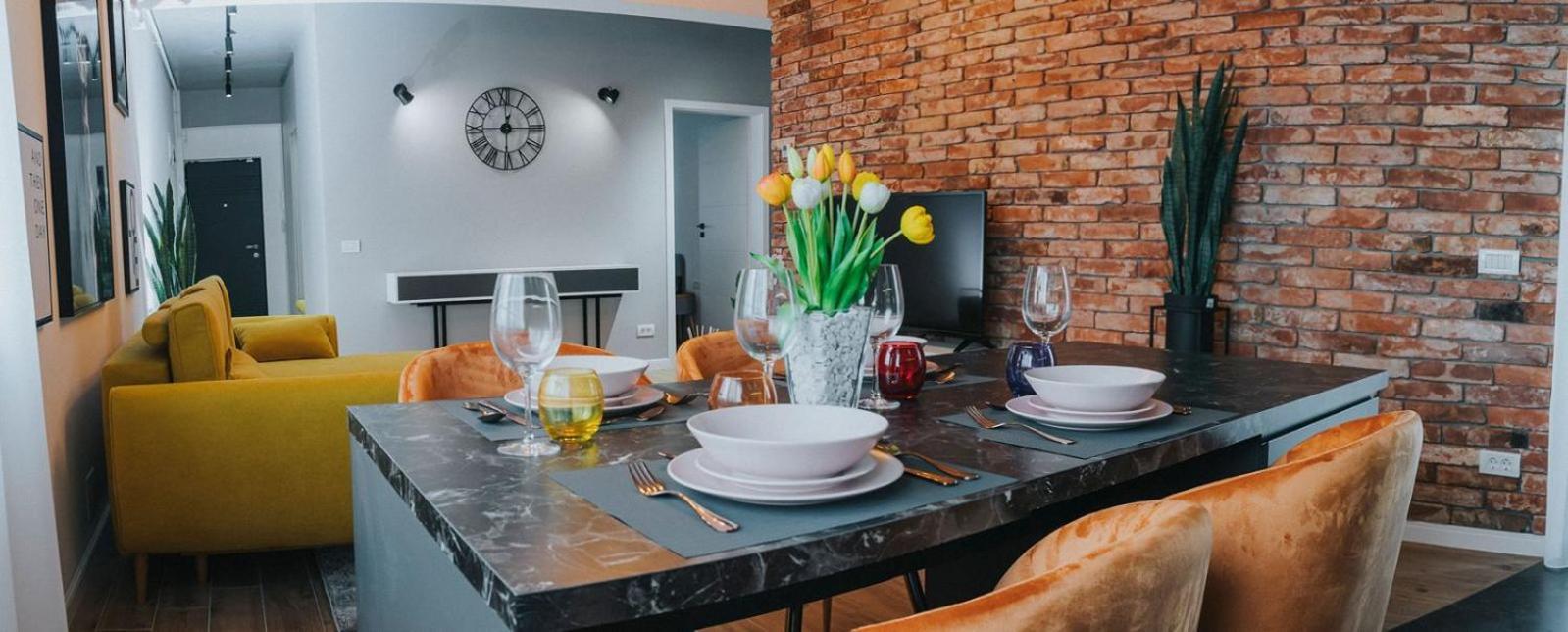 Charlotte Piata Unirii - Free Private Parking 2Bedrooms Apartment Oradea Exteriér fotografie